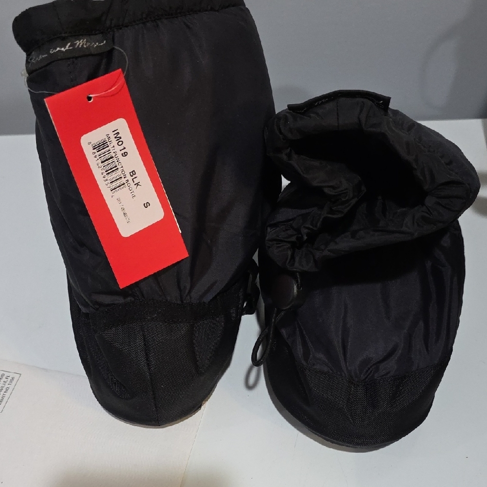New Bloch Black Warmup Booties